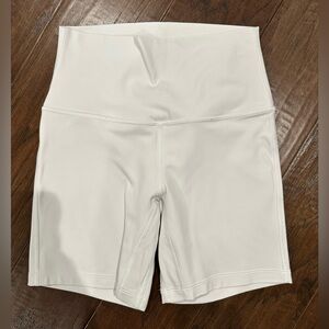 lululemon athletica Women's Cream Shorts